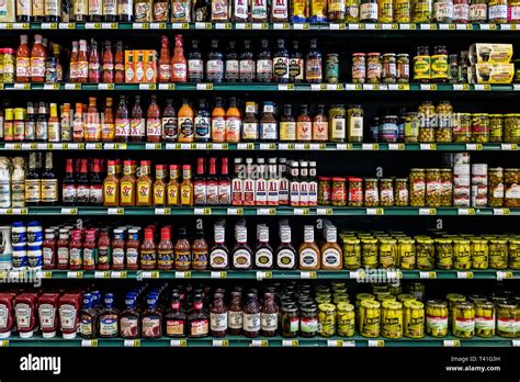 Grocery Store Shelves Hi Res Stock Photography And Images Alamy