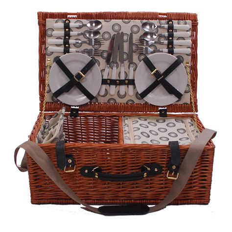 Objects of Design #114: Picnic Hamper Set - Mad About The House