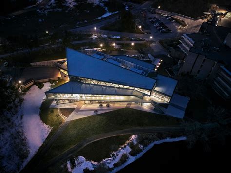 Trent University Student Centre By Teeple Architects Åvontuura