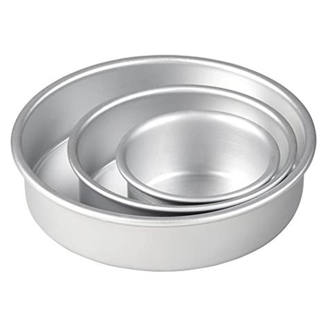 Wilton Aluminum Round Cake Pans 3 Piece Set With 8 Inch 6 Inch And 4