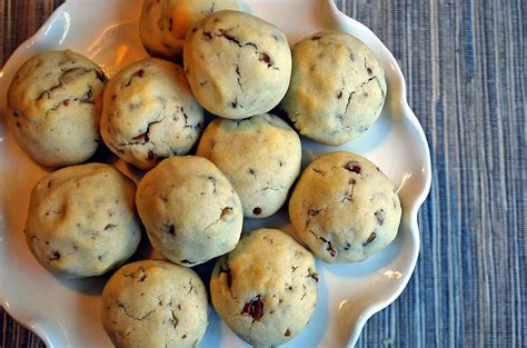 Cream Cheese Pecan Cookies Recipe — Dishmaps