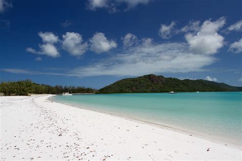 Whitehaven Beach Scenes From A Tropical Island