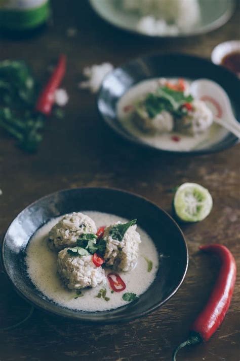 Add lemon grass and kaffir lime leaves and bring everything to a boil. Thai Chicken Meatball Soup | Chicken meatball soup ...