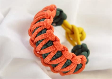 Maybe you would like to learn more about one of these? 74 DIY Paracord Bracelet Tutorials - Explore Magazine