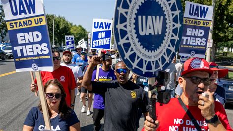 The Uaw Strikes At Gm Stellantis And Ford Live Updates From Fox Business