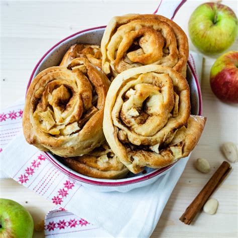 Apfel Zimt Schnecken Mit Mandeln Schnelle Einfache Rezepte