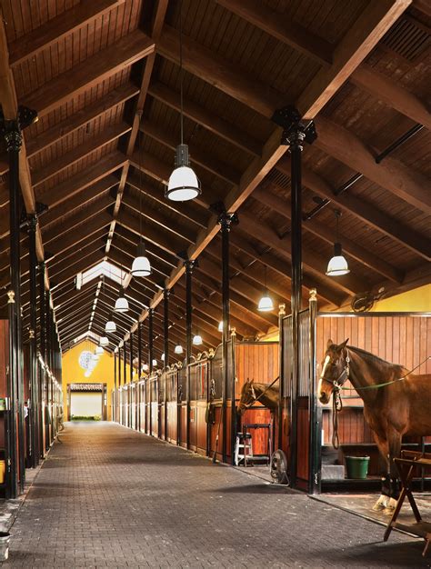 Purchasing a horse barn involves many points to consider and a number of decisions to make. Beutiful Pics Of Barns And Horses - á ˆ Horse Barn Stock Pictures Royalty Free Horse Stable ...