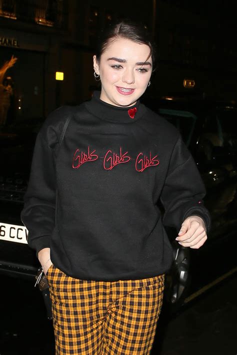 Maisie Williamss Cute Pants And Sweaterlainey Gossip Lifestyle