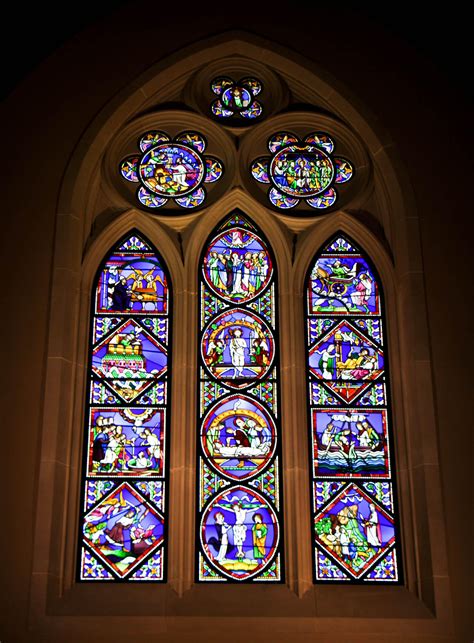 Here Are 5 Fascinating Things About The New Stained Glass Window At This Dallas Church Kera News