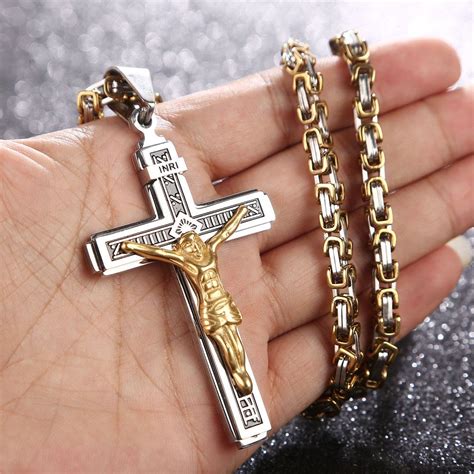 Men S Stainless Steel Silver Jesus Round Cross Pendant Necklace
