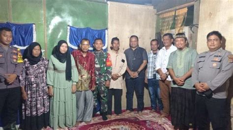 Delapan Tahun Disekap Majikan Di Malaysia Tangisan Tkw Aceh Tamiang Lili Pecah Saat Peluk