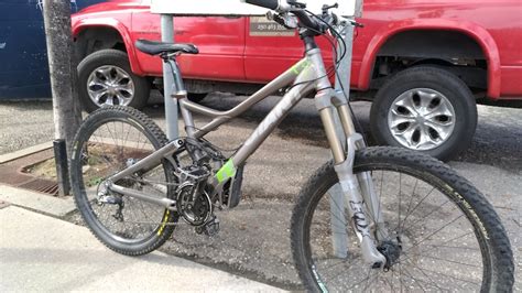 If you stay in one place long enough in the middle of the. 2009 Giant Reign X1 Downhill/Cross-country Bike For Sale For Sale