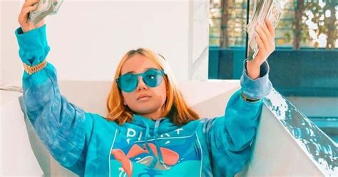 where is lil tay now fans concerned as 11 year old rapper s first instagram story in 2 years