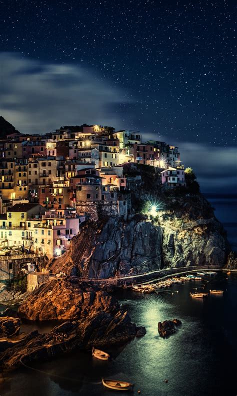 Wallpapers in ultra hd 4k 3840x2160, 8k 7680x4320 and 1920x1080 high definition resolutions. Manarola Night Italy 4K Wallpapers | HD Wallpapers | ID #28962