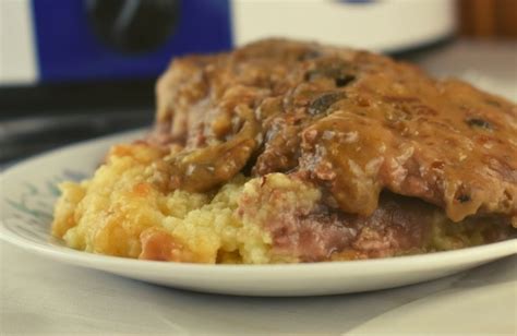 Are you looking for an easy cubed steak recipe? Crock Pot Cubed Steak & Mashed Potatoes - These Old Cookbooks