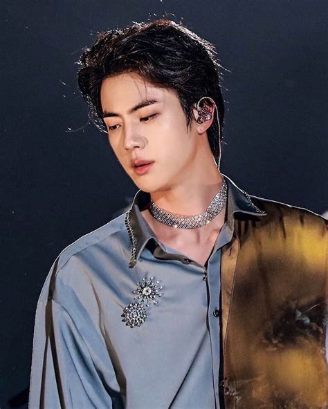 ⁷ On Instagram “191124 Kim Seokjin The Man You Are Today”
