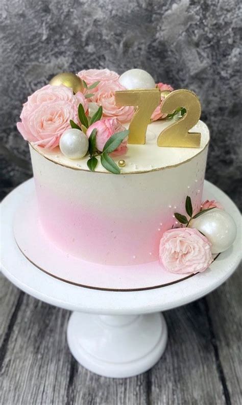 Pretty Cake Ideas For Your Next Celebration Pretty Two Tone Cake Green Birthday Cakes