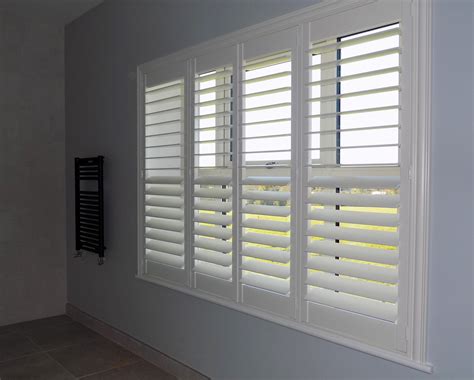 35″ Louvres Plantation Shutters In Silk White With Our Easy Tilt No