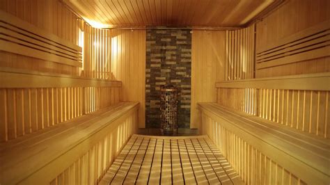 salud los grandes beneficios para tu salud de ir con frecuencia a la sauna