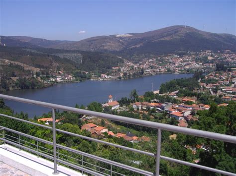 Castelo de paiva is a town and a municipality of the aveiro district in portugal. Municipio | CM Castelo de Paiva