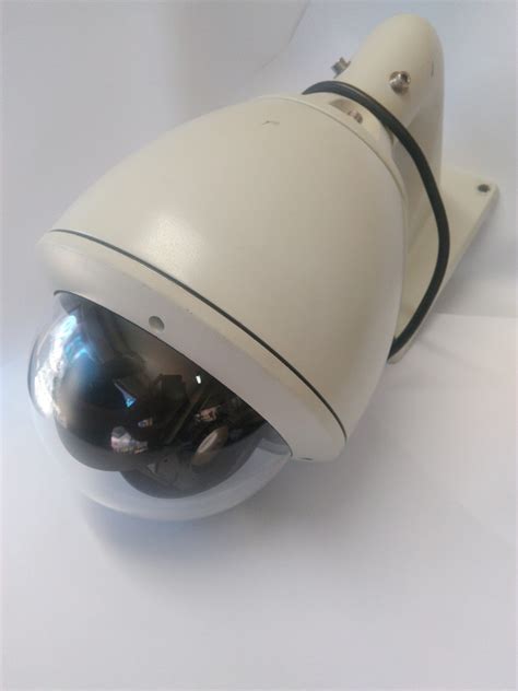Camera De Segurança Speed Dome Copbr 14 Ccd 480l 270x Zoom R 75000