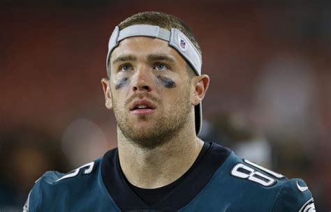 Eagles Zach Ertz On The Cusp Of Making History Tight End Closing In