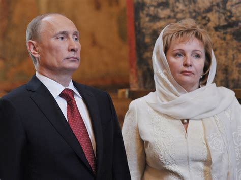 Russian President Vladimir Putin Wife Lyudmila Announce Divorce Cbs News