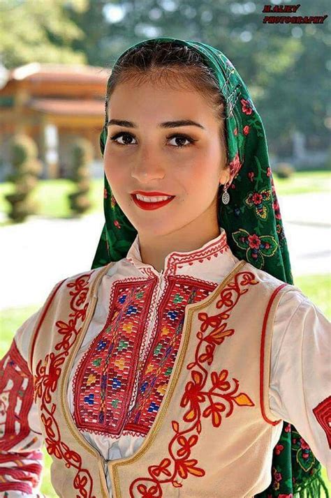 ⭐bulgarian Folklore⭐ Russian Beauty Bulgarian Women Traditional