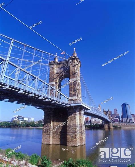 Roebling Suspension Bridge Ohio River Cincinnati Usa Stock Photo