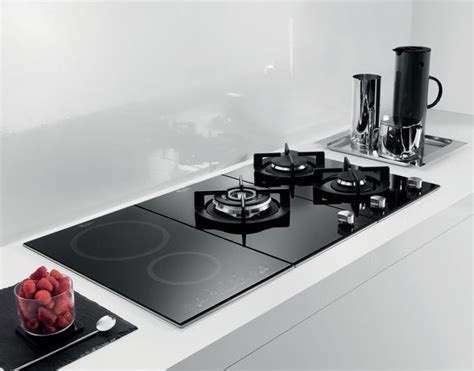 Induction Hob And Gas Hob Contemporain Cuisine Singapour Par