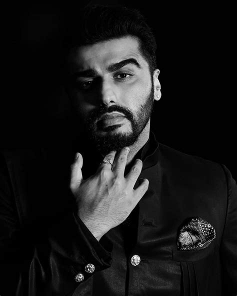 Arjun Kapoor Gives A Befitting Reply To A Reporter Who Asked Him About Sex Before Marriage