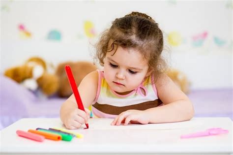 5 Fun And Creative Ways To Teach A Child To Write Little Scribblers