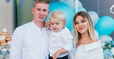 Kevin de bruyne, 29, from belgium manchester city, since 2015 attacking midfield market value: Kevin De Bruyne wordt opnieuw papa: "Familie van vier ...