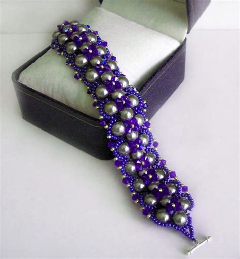 Free Pattern For Beautiful Beaded Bracelet Royal Violet Beads Magic