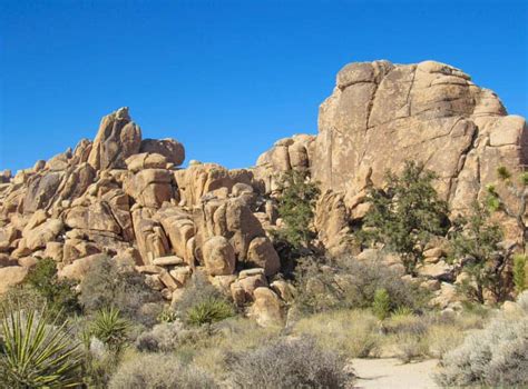 Hike The Hidden Valley Trail In Joshua Tree National Park