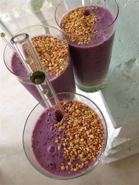 This guide to recipes for honey and bee products aims to help honey producers and those in the sector transform their honey and products such as wax, into more products. Blueberry bee pollen Smoothie Nut milk # Banana ...