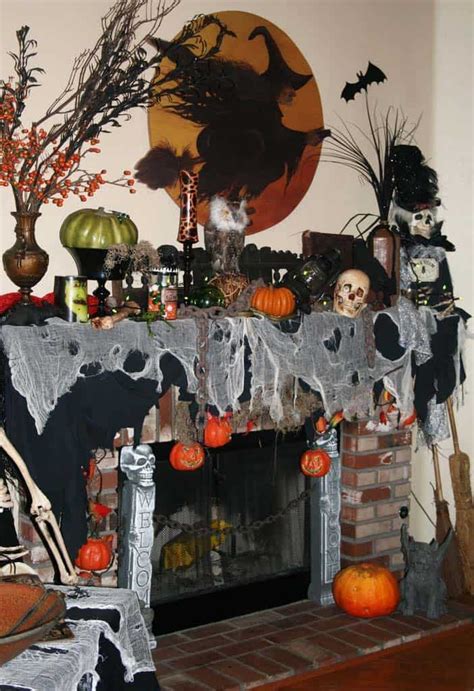 40 Spooktacular Halloween Mantel Decorating Ideas Halloween Mantel