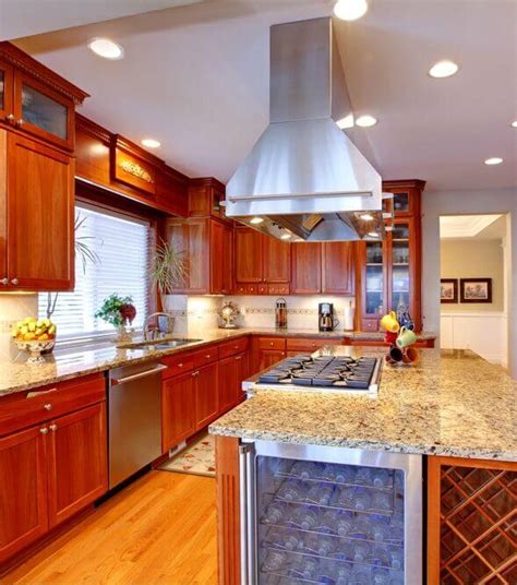 25 Spectacular Kitchen Islands With A Stove Pictures