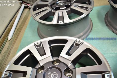 Toyota Tundra Platinum OEM Wheels Sequoia Land Cruiser Lx