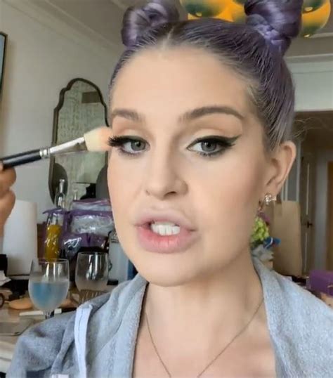 Kelly Osbourne Slams Plastic Surgery Rumors But Admits To Getting Injections Kelly Osbourne