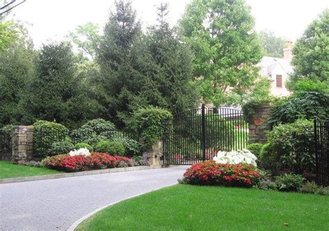 16 Best Simple Driveway Entrance Landscaping Ideas Ideas Brainly Quotes