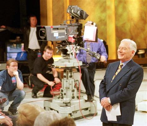 Gay Byrne Who Tackled Taboos As Ireland’s Tv Host Dies At 85 The
