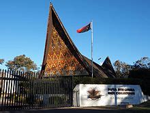 Embassy of the united arab emirates is situated 110 metres northwest of high commission of malaysia. Haus Tambaran - Wikipedia