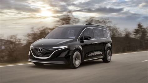 Mercedes-benz concept eqt is a pretty, all-electric luxury minivan
