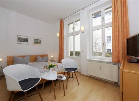 Hotels in der nähe von ferienwohnung gartenhaus brunnenstr. Villa Luna 10 für 2 Personen - Ahlbeck