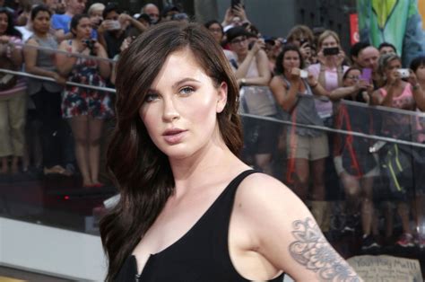 Ireland Baldwin Shares Topless Photo On Instagram UPI Com