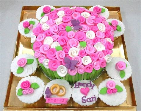 Pink Roses Cake Pink Rose Cake Cake Rose Cake