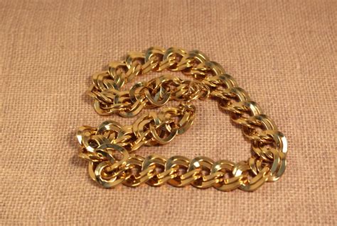 Monet Chunky Gold Tone Large Double Links Necklace Vintage 1970s By
