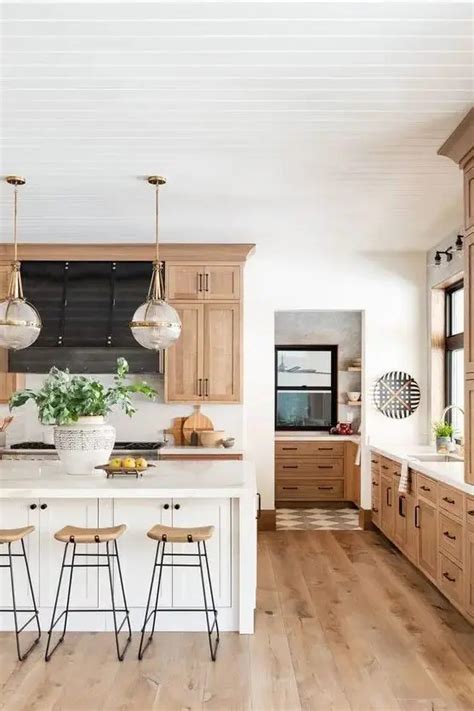 41 Cozy Stained Cabinet Ideas For Your Kitchen Digsdigs