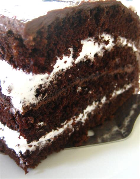 I found this recipe and it's the closest i've come to them. Little Debbie's Cake, they call it a Twinkie cake in the ...